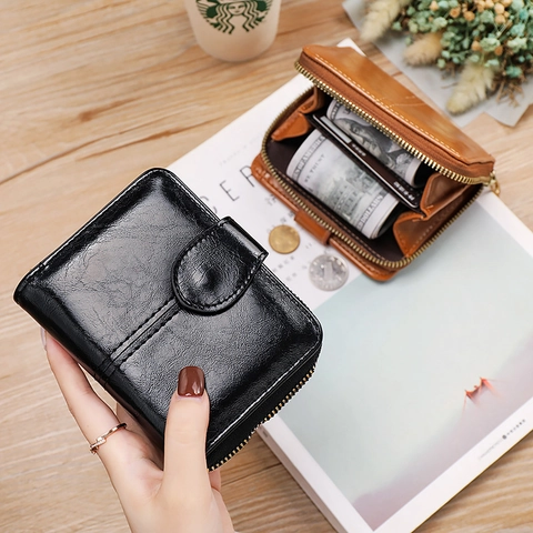 Womens Short Wallet PU Leather Bifold Coin Purse Zipper Card Holder Minimalist Glossy Elegant Clutch Purse