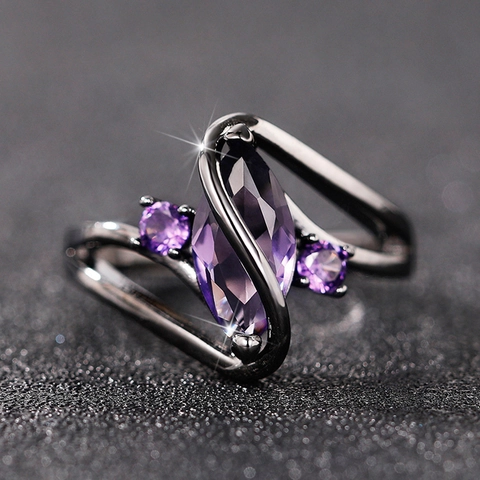 Marquise-Ring Mit Violettem Zirkonia Kupfer Gunmetal Schwarz Plattiert Mode Fließendes Design Mysteriöser Stil Damen