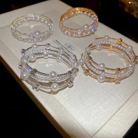 Multilayer Artificial Pearl Rhinestone Wrap Cuff Bracelet Alloy Imitation Artificial Pearls Luxury French Court Style Elegant Jewelry For Women