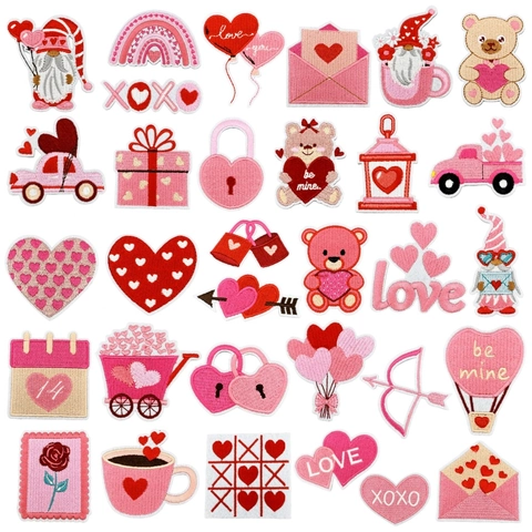 Toppe Ricamate Cuore Orso Gnomo Applique In Tessuto Termoadesive San Valentino Matrimonio Decorazione Di Vestiti DIY Romantica