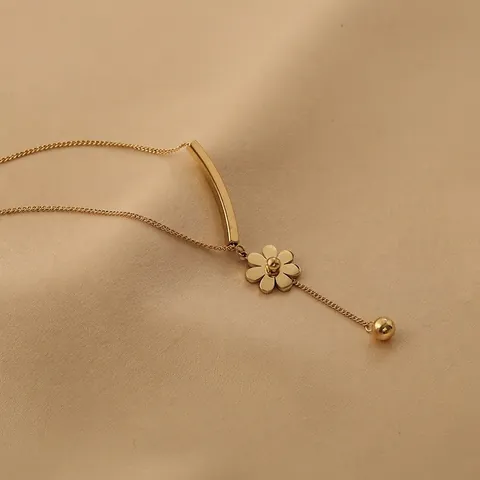 Collana Con Pendente Margherita Acciaio Al Titanio Catena A Y Tubo Curvo Perla Artificial Di Metallo Floreale Elegante Per Donna Placcato Oro