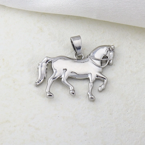 Ciondoli Diy Rame Zircone Animale Sole Ferro Di Cavallo Cane Palloncino Teschio Di Toro Ear Cuffs Accessori Gioielli Hip Hop