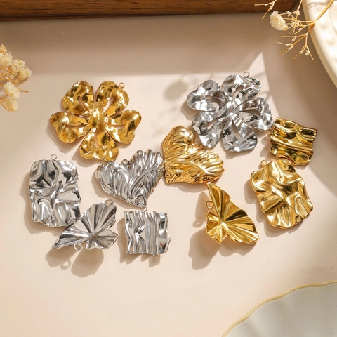 Vintage 304 Stainless Steel Pendants 18K Gold Plated Wrinkled Metal Texture Heart Butterfly Leaf DIY Jewelry Making