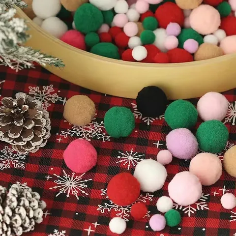 Christmas Pom Poms Plush Balls Colorful Elastic Soft Craft Supplies For DIY Handmade Bouquet Decoration Holiday Ornament