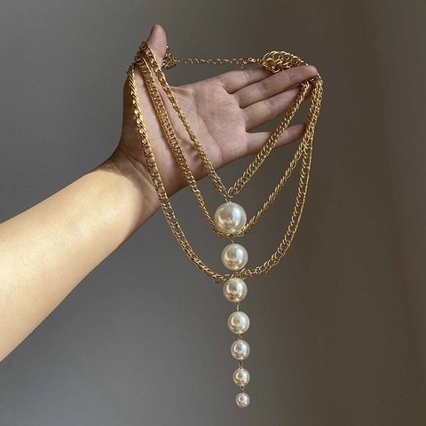 Collana A Catena Grossa In Lega Multistrato Vintage Francese Con Pendente In Perla Artificial Di Imitazione Graduata Retrò