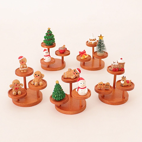Christmas Miniature Figurines Wooden Display Stand Resin Gingerbread Man Snowman Reindeer Tree Desktop Decoration Dollhouse Accessory