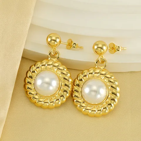 Vintage Sun Flower Artificial Pearl Stud Earrings 18K Gold Plated Stainless Steel French Style Elegant Jewelry For Women