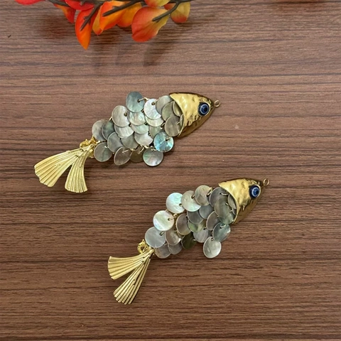 Pinza Para El Pelo Forma Pez Aleacion Pez Dorado Textura Concha Elegante Diseño De Nicho Accesorio Cabello Mujer