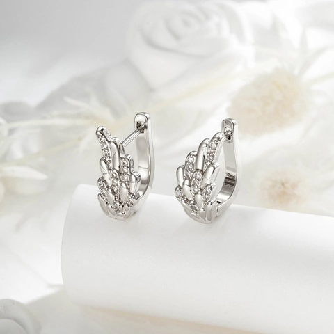 Pendientes De Aro Angel Wing Ear Cuff Cobre Zirconia Micro Pavé Brillante Minimalista Lujo Joyería De Moda Mujeres