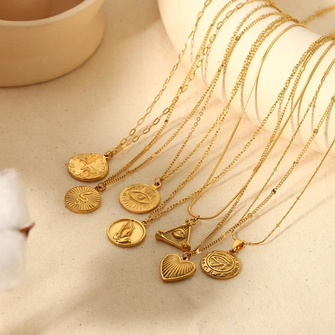 Evil Eye Herz Schlange Anhänger Halskette Gold Plattiert Edelstahl Böhmischer Vintage Schmuck Für Frauen Elegantes Retro Accessoire