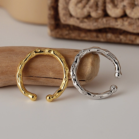Gehämmerte Textur Ohrmanschetten 925 Sterlingsilber Ohne Piercing Minimalistisches Nischendesign Faltige Ohrclips Für Frauen