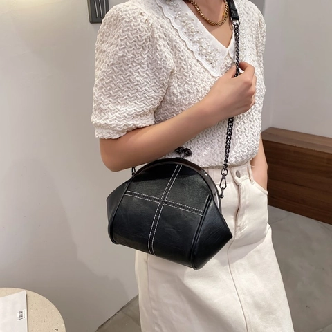Borsa A Tracolla Vintage Donna Chiusura A Scatto Pelle PU Forma Conchiglia Cucitura Contrasto Catena Metallo
