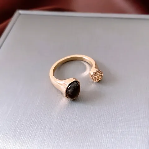 Bague Ouverte Ovale Pierre Oeil De Tigre Plaquée Or 18K Ajustable Zircon Bijou Rétro Pour Femmes
