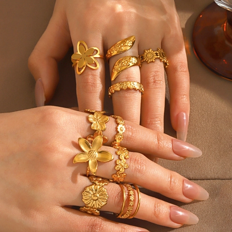 Floral Flower Rings For Women 18K Gold Plated Stainless Steel Daisy Sunflower Adjustable Open Trendy Jewelry
