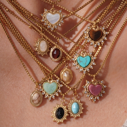 Collana Pendente Cuore Ovale Acciaio Inossidabile Placcato Oro 18K Pietra Naturale Turchese Occhio Di Tigre