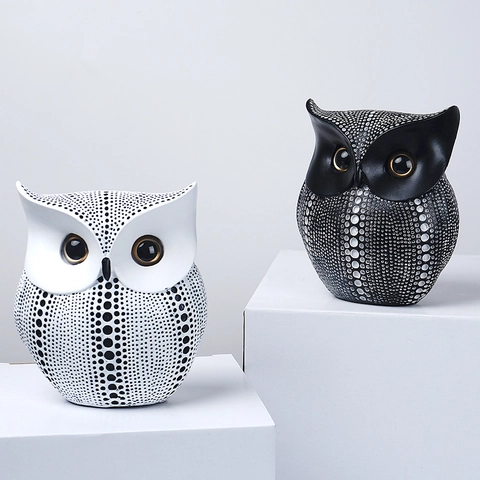 Owl Figurine Resin Polka Dot Sculpture Modern Desktop Home Decor Living Room Ornament Animal Statue