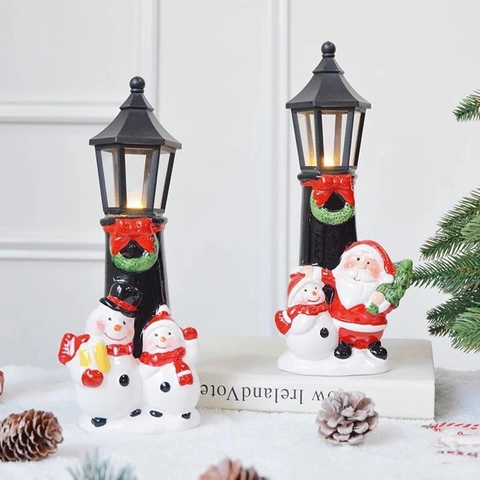 Weihnachts Leuchtturm LED Lampe Ornamente Weihnachtsmann Schneemann Figur Keramik Warmes Licht Feiertag Home Tischdeko