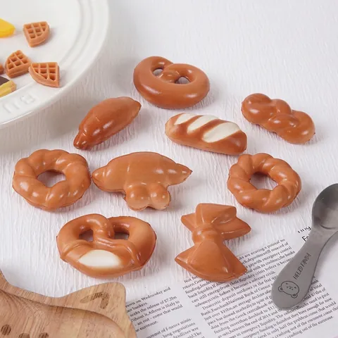 Mini Simulation Bread Squishy PU Slow Rebound Stress Relief Toy Pretzel Croissant Miniature Food Model Decoration