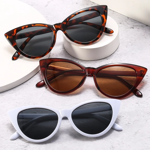 Occhiali Da Sole Cat Eye Retrò Protezione UV400 Montura PC Vintage Alla Moda Occhiali Da Donna Viaggio All Aperto