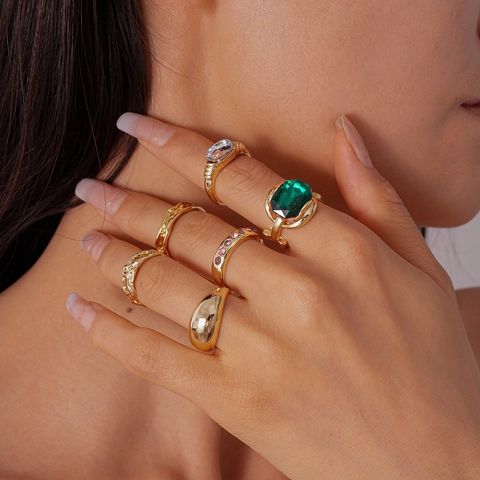 Ring Collection Alloy Emerald Green Stone Pink Rhinestones Geometric Retro Gold Plated Fashion Jewelry Women