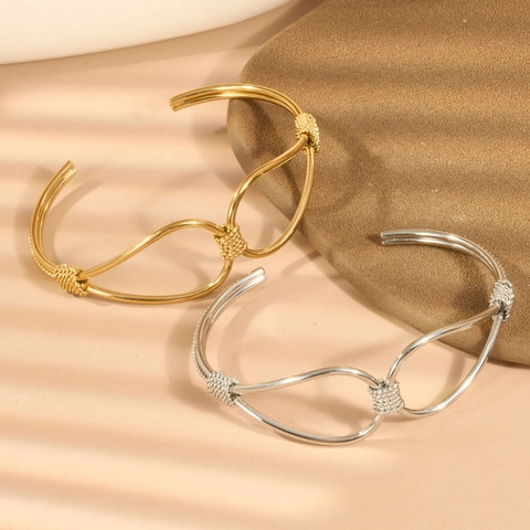 Edelstahl Gedrehter Kabel Manschettenarmreif Für Damen Französischer Stil Eleganter Knoten Gewebter Verstellbarer Modeschmuck Nischendesign