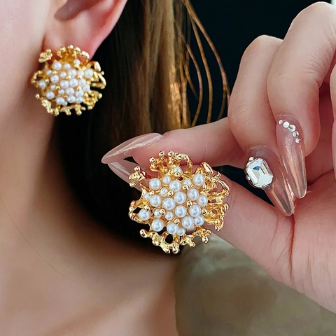 Pendientes De Botón Con Flores Vintage De Aleación Con Perlas Artificiales De Imitación Y Poste De Plata Joyería Elegante Para Mujer