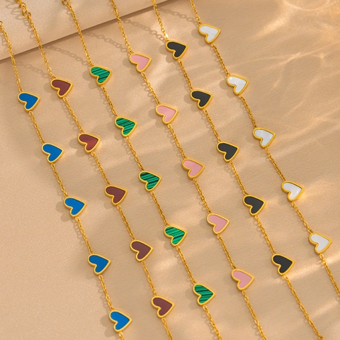 Bracciale Con Pendente A Cuore Acciaio Inossidabile Placcato Oro 18K Fascino Conchiglia Gioielli Minimalisti