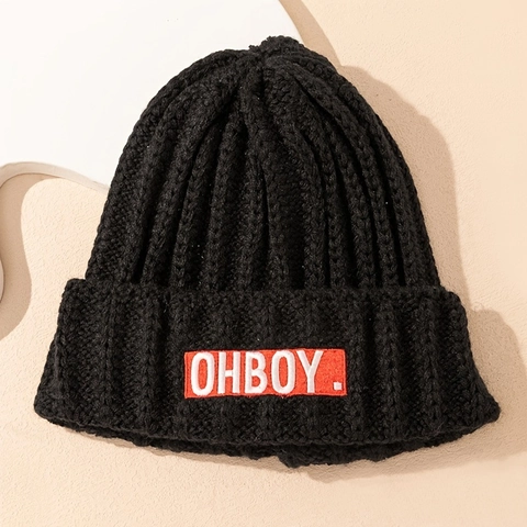 Berretto In Maglia Per Uomo E Donna Cappello Invernale Caldo A Coste Grosse Con Patch Ricamata Con Lettere Stile Streetwear Nero