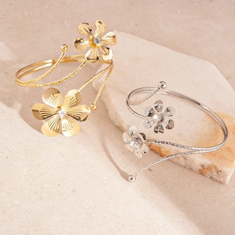 Floral Arm Cuff Bracelet Alloy Rhinestone Open Upper Armlet Elegant Metallic Chic Flower Bangle For Women