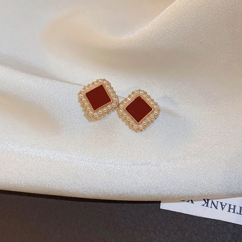 Vintage Red Enamel Square Stud Earrings With Imitation Artificial Pearl And Silver Earring Post Elegant French Style Women