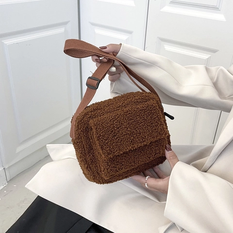 Plush Lamb Wool Crossbody Bag For Women Winter Autumn Solid Color Fashion Small Square Shoulder Purse Travel Casual