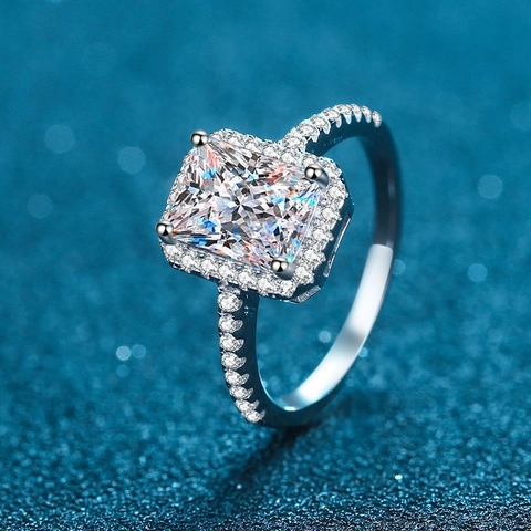 Emerald Radiant Cut Moissanite Ring 925 Sterling Silver Halo Wedding Engagement Jewelry For Women Elegant Sparkly
