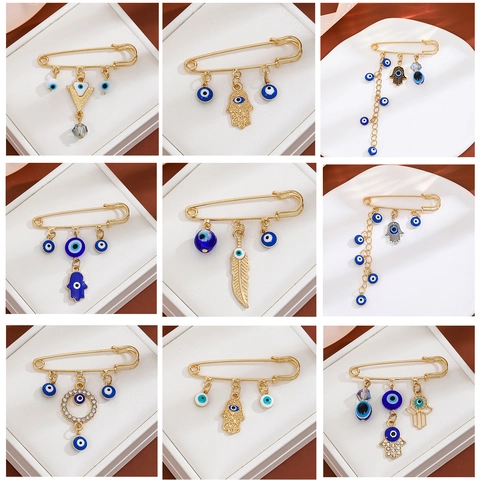Vintage Evil Eye Hamsa Hand Safety Pin Brooch For Women Gold Alloy Rhinestone Tassel Charm Brooch Pin For Sweater Accessory