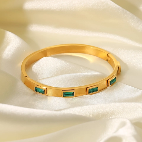 Minimalist Stainless Steel Bangle For Women 18K Gold Plated Emerald Green Zircon Evil Eye Stacking Bangle Fashion Jewelry