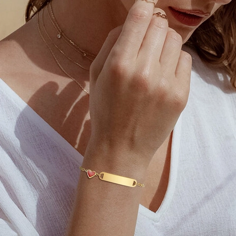 Minimalist Stainless Steel Bracelet With Red Enamel Heart And Polished Bar Charm 18K Gold Plated Adjustable Chain For Women