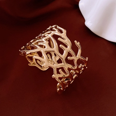 Vintage Open Cuff Bracelets For Women Retro Metal Hollow Geometric Resin Artificial Pearl Multi Styles Versatile Hand Jewelry
