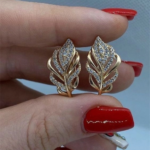 Pendientes Huggie de Hoja de Trigo de Cobre Zirconia Elegantes para Mujer Estilo Pastoral Lujo Oro Plata Joyería Forma de Hoja