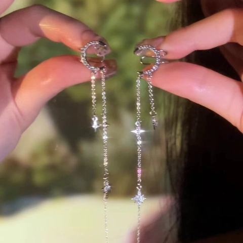 Estrella Luna Borla Cadena Integrada Pendiente Clip Tuerca Cobre Circonita Elegante Largo Joyas Mujeres