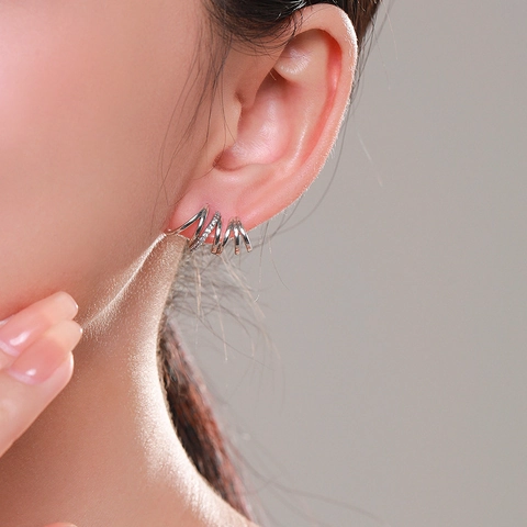 925 Sterling Silver Multi-layer Spiral Stud Earrings With Zirconia Minimalist Geometric Earrings For Women Niche Design Fashion Jewelry