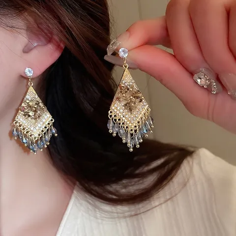 Vintage Geometrische Diamant Quaste Ohrhänger Für Frauen Mit Legierung Straß Kunstkristall Und Silbernen Ohrsteckern