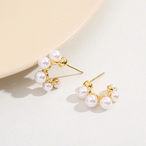 C-Shaped Hoop Earrings Copper 18K Gold Plated With White Artificial Pearls Zircon Elegant Retro Style For Women