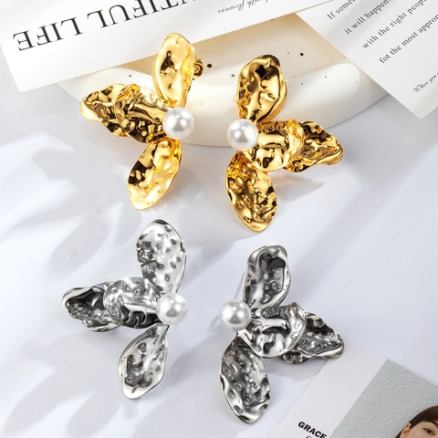 Orecchini A Lobo Petali Acciaio Inossidabile Con Perla Artificial Texture Irregolare Vintage Moda Per Donne