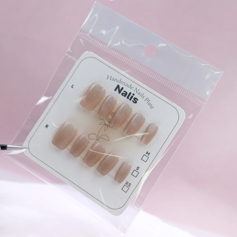 Handmade Press On Nails Cat Eye Nude Champagne Short Square Oval ABS Artificial False Nails For Women Simple Elegant