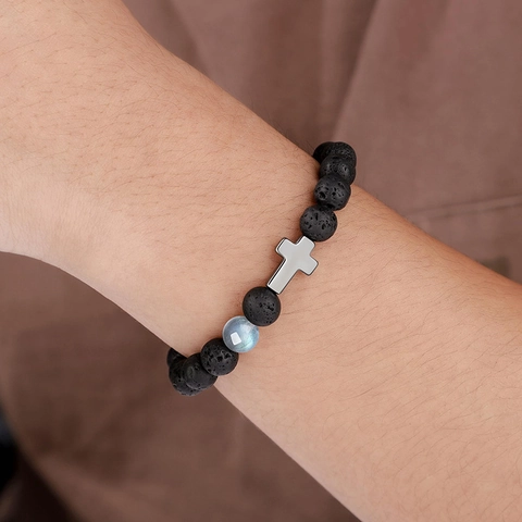 Bracelet Croix en Pierre de Lave Naturelle 8mm Hommes Femmes Perles Élastiques Faites à la Main Pierre de Lune Bijoux Religieux