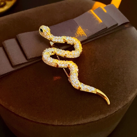 Spilla A Serpente Rame Placcato Oro Con Zircone Bianco Scintillante E Strass Gioielli Di Lusso A Forma Di Animale Per Donna Spilla Da Risvolto