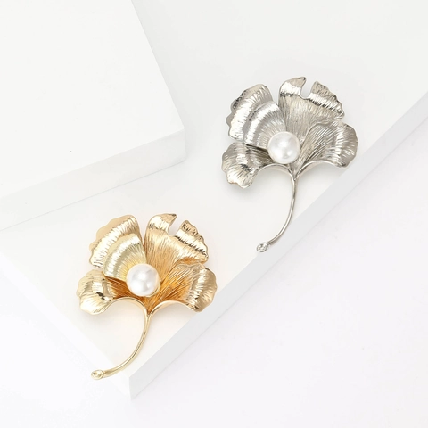 Spilla A Foglia Di Ginkgo Lega Perla Artificial Sintetica Elegante Spilla A Foglia Gioielli Di Moda Per Donna