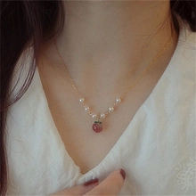 Collier Pendentif Pêche En Agate Rouge Naturelle Du Sud Femmes Perle D'Eau Douce Design De Niche Plaqué Or 14K Bijoux Cadeau