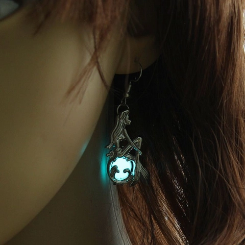 Pendientes Colgantes De Sirena Aleación Luminoso Brilla En La Oscuridad Halloween Joyería Fantasía Mujer