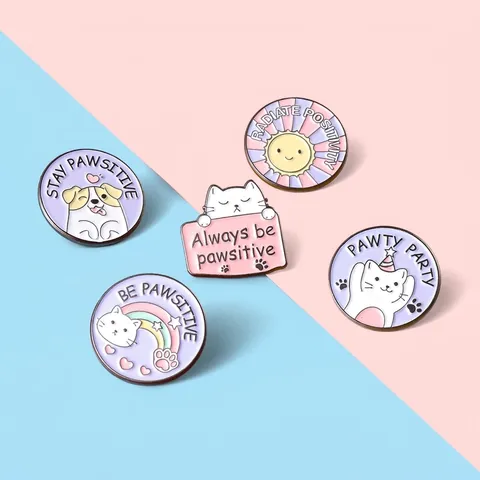 Lindo Animal De Dibujos Animados Pines De Esmalte Aleación Gato Perro Sol Arco Iris Pawsitive Juego De Palabras Insignias Moda Broche Joyería