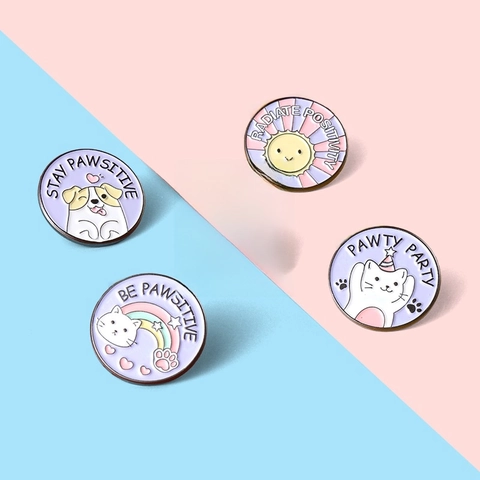 Simpatico Animale Del Fumetto Spille Smalto Lega Gatto Cane Sole Arcobaleno Pawsitive Gioco Di Parole Distintivi Moda Spilla Gioielli